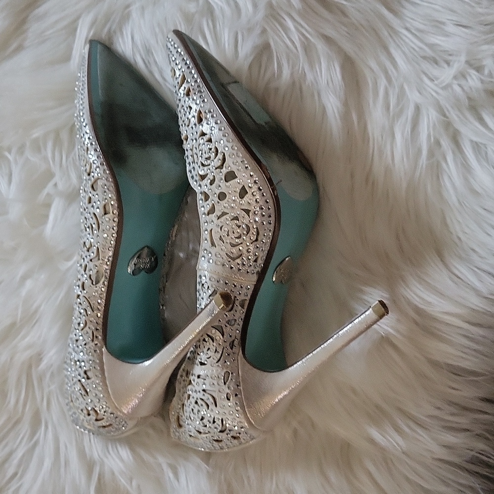 Blue by Betsey Johnson Sb-Elsa  diamond  heels - Picture 6 of 12